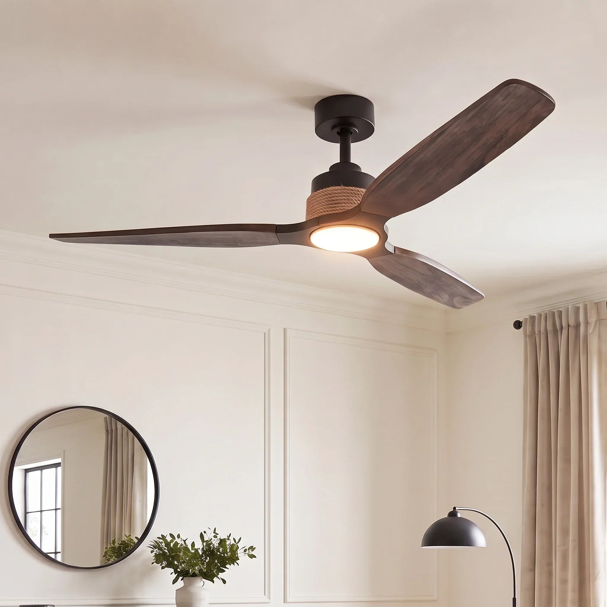 Ventilateur de plafond Louise noir mat Ø142 cm avec éclairage LED et pales en bois massif 100 %