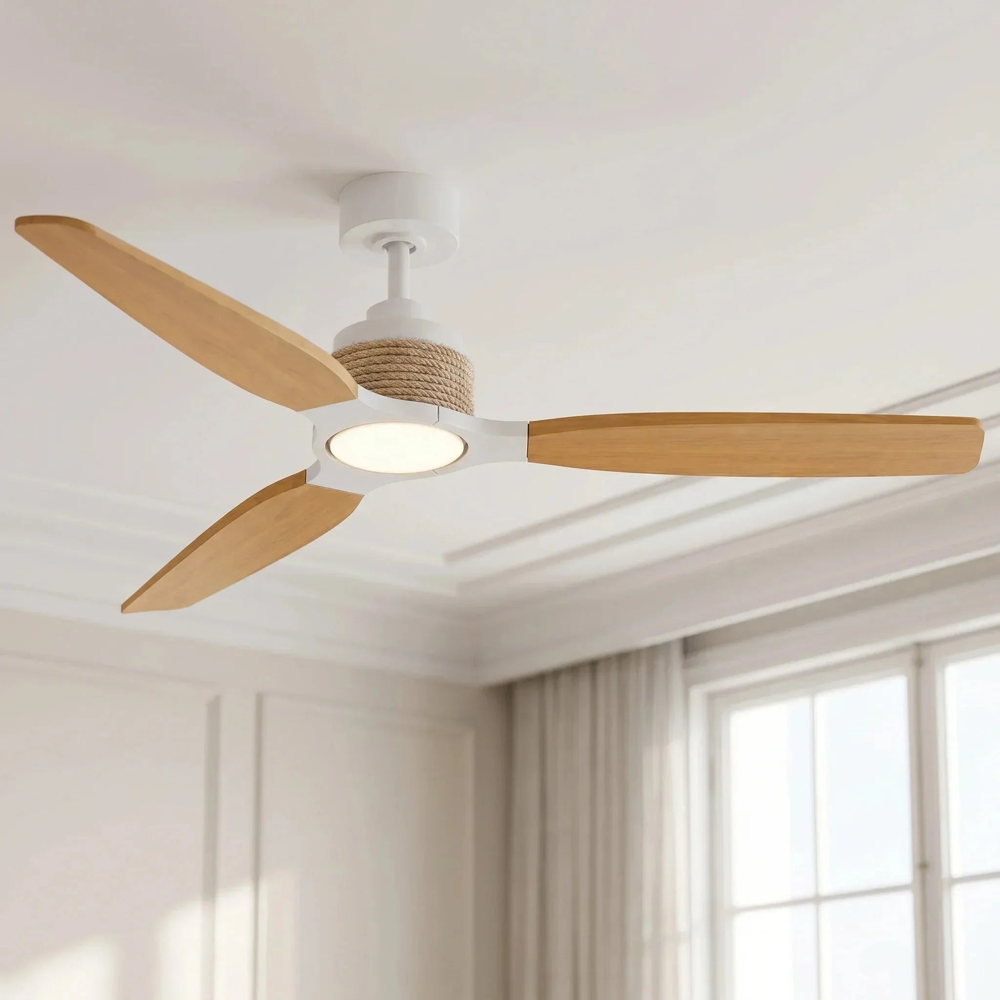 Ventilateur de plafond Louise blanc/bois naturel Ø142 cm avec pales en bois massif 100 %