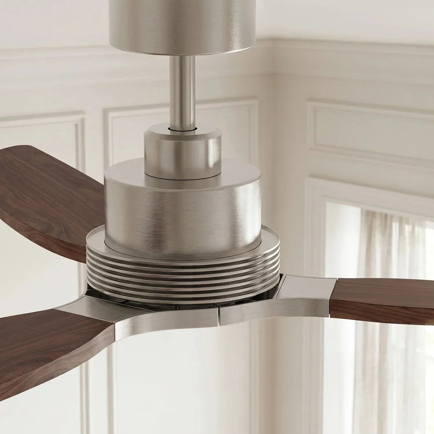 Ventilateur de plafond Louise en nickel brossé/noir noyer Ø142 cm avec pales en bois massif 100 %
